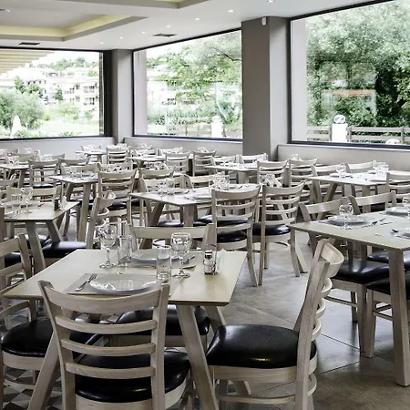 Simeon Hotel 3*