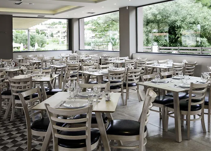 Simeon Hotel 3*